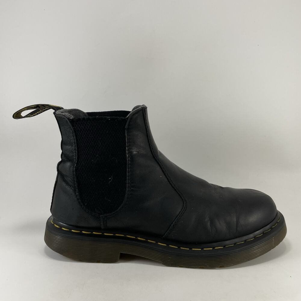Dr. Martens 24040 Chelsea Boots Mens Size 8 Black Leather Slip On Ankle Boots